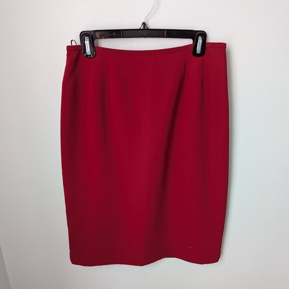 Vintage Evan Picone Women's Red 2 Piece Suit Jacket & Skirt Set, 10 - Picture 7 of 10